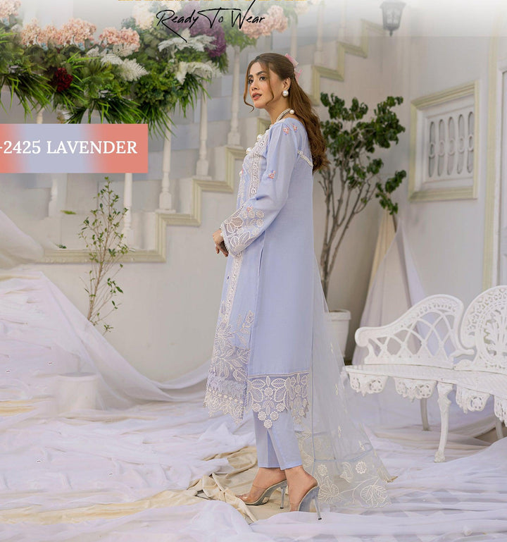 Online pakistani Lawn chikankari 2025