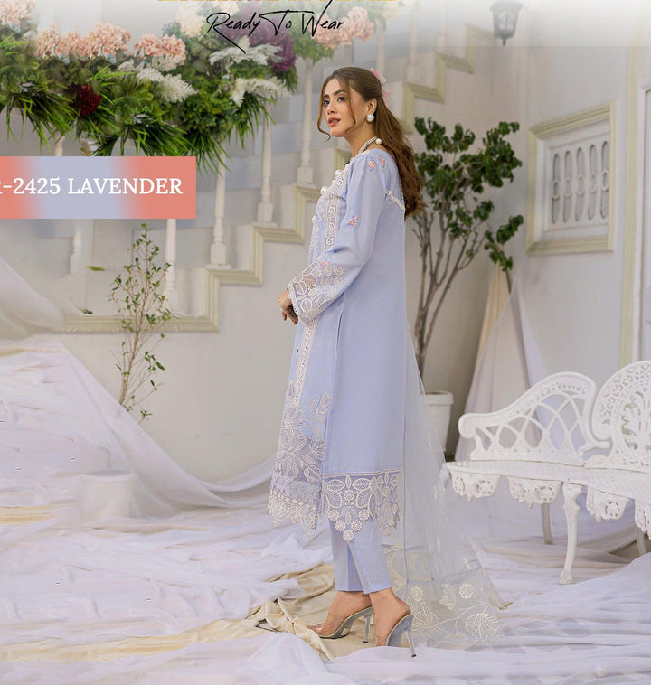 Online pakistani Lawn chikankari 2025