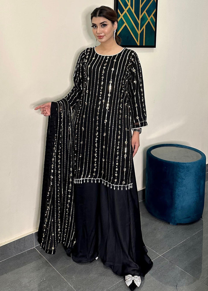 Pakistani Embroidery Dress- Newyork ,USA